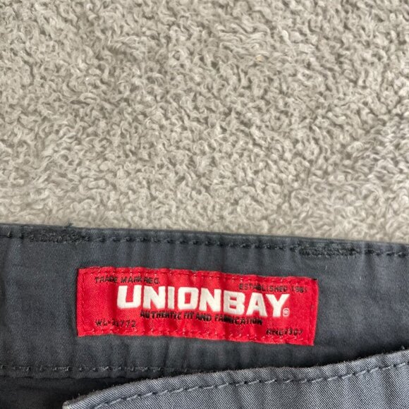 NEW Unionbay Men's Size 36 Cargo Shorts Blue 98% Cotton 2% Spandex - Picture 4 of 7